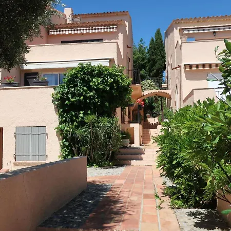 Village De Silhouette-5 By Interhome Lejlighed