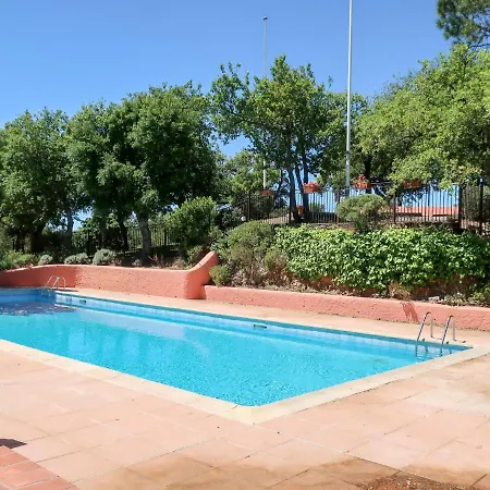 Lejlighed Village De Silhouette-5 By Interhome